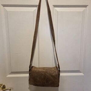 CSC Brown Leather Women's Crossbody Bag